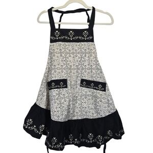 Disney Parks Kids Apron Black Beige Mickey Mouse Pockets Ruffle Trim Cottagecore